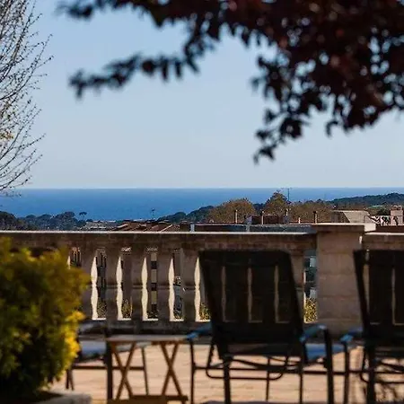 Villa Co